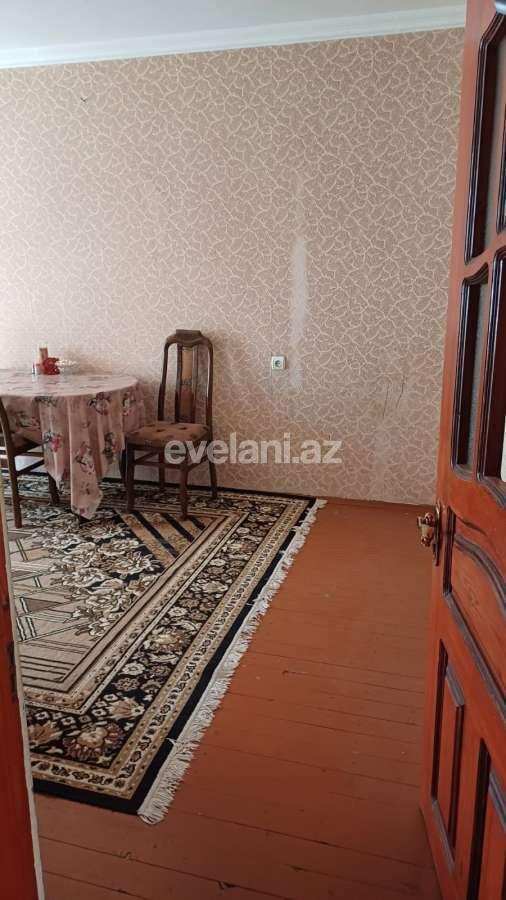 Rent, old building, 2 room, 70 m², Baku, Khatai r, Hazi Aslanov m.