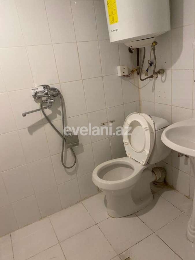 Rent, old building, 1 room, 34 m², Baku, Yasamal r, Yasamal d, Elmlar Akademiyası m.