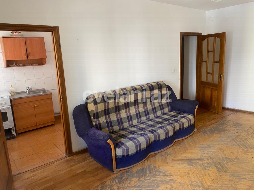 Rent, old building, 1 room, 34 m², Baku, Yasamal r, Yasamal d, Elmlar Akademiyası m.