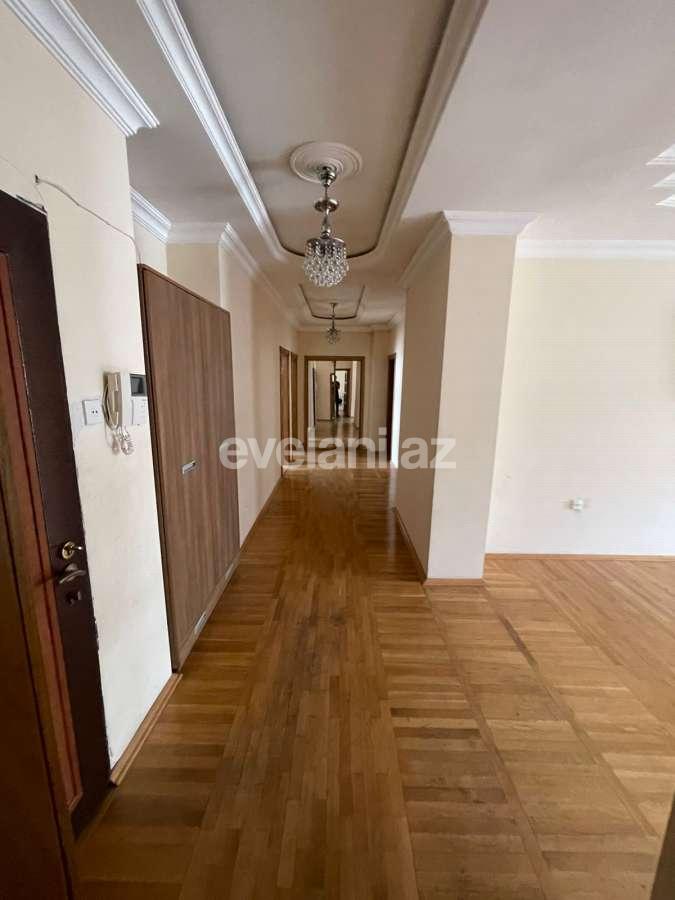 Kirayə verilir, köhnə tikili, 4 otaqlı, 200 m², Bakı, Nərimanov r, Nəriman Nərimanov m.