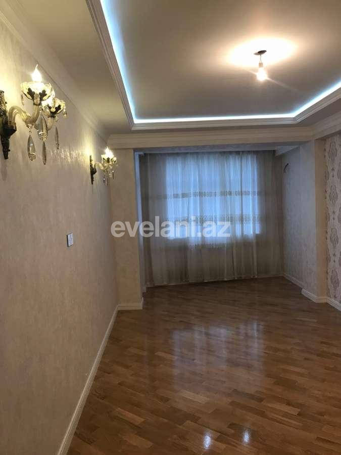 Satılır, yeni tikili, 2 otaqlı, 75 m², Bakı, Binəqədi r, 8-ci mikrorayon q, Azadlıq prospekti m.
