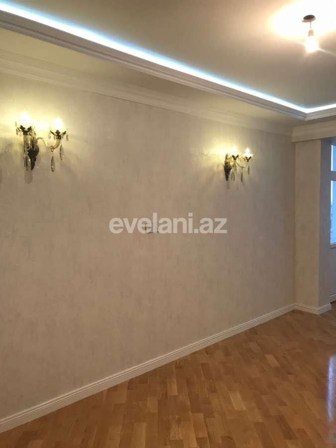 Satılır, yeni tikili, 2 otaqlı, 75 m², Bakı, Binəqədi r, 8-ci mikrorayon q, Azadlıq prospekti m.