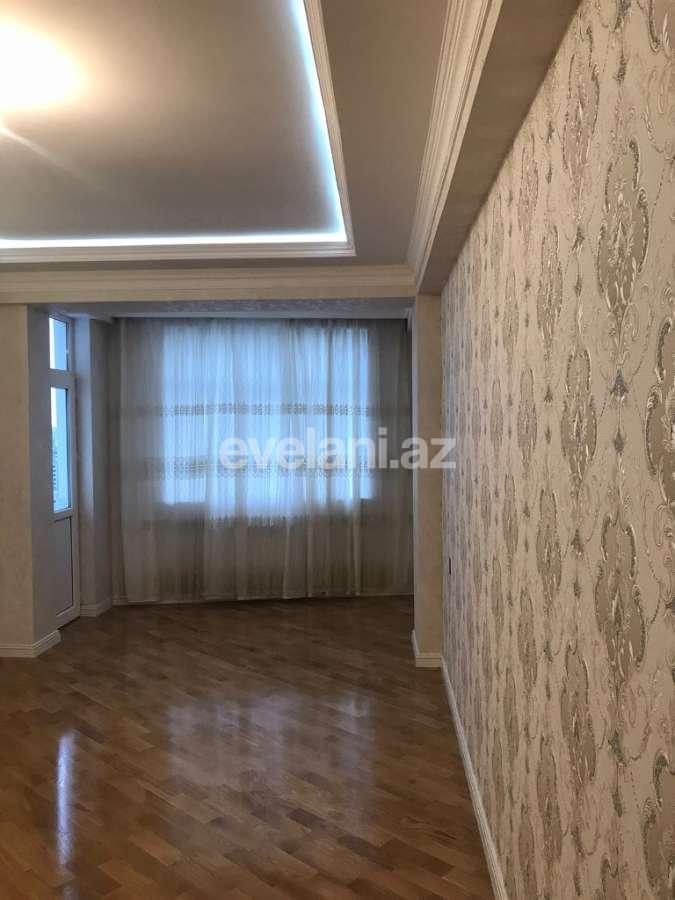 Satılır, yeni tikili, 2 otaqlı, 75 m², Bakı, Binəqədi r, 8-ci mikrorayon q, Azadlıq prospekti m.