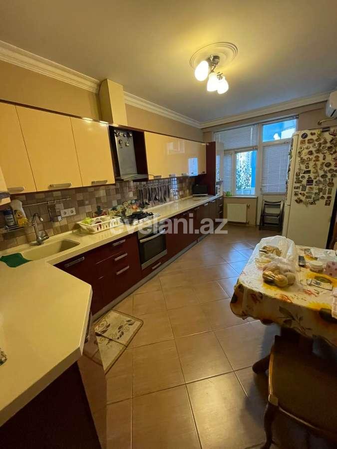 Satılır, yeni tikili, 4 otaqlı, 165 m², Bakı, Nəsimi r, Nizami m.