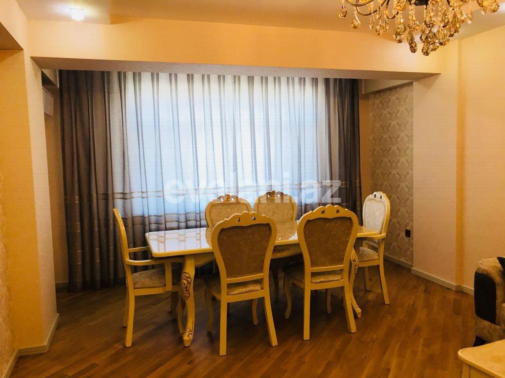 Satılır, yeni tikili, 3 otaqlı, 125 m², Bakı, Nizami r, Qara Qarayev m.