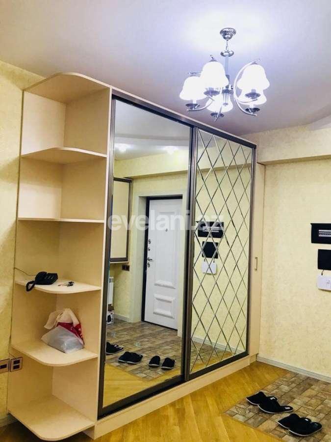 Satılır, yeni tikili, 3 otaqlı, 125 m², Bakı, Nizami r, Qara Qarayev m.