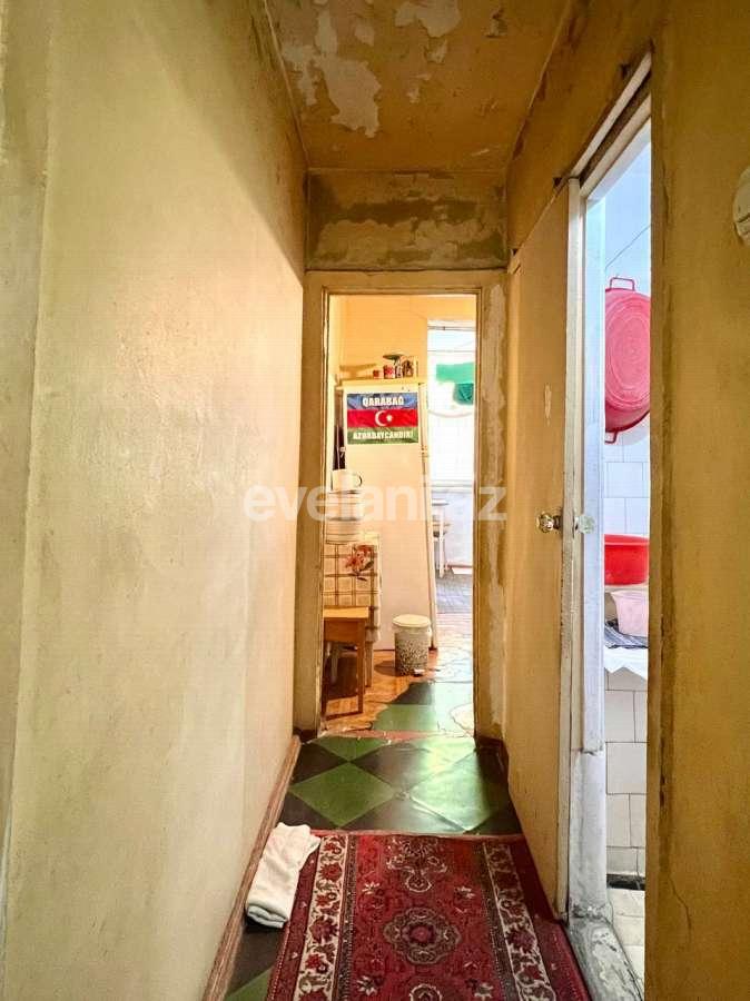 Satılır, köhnə tikili, 4 otaqlı, 89.99 m², Bakı, Yasamal r, Elmlər Akademiyası m.