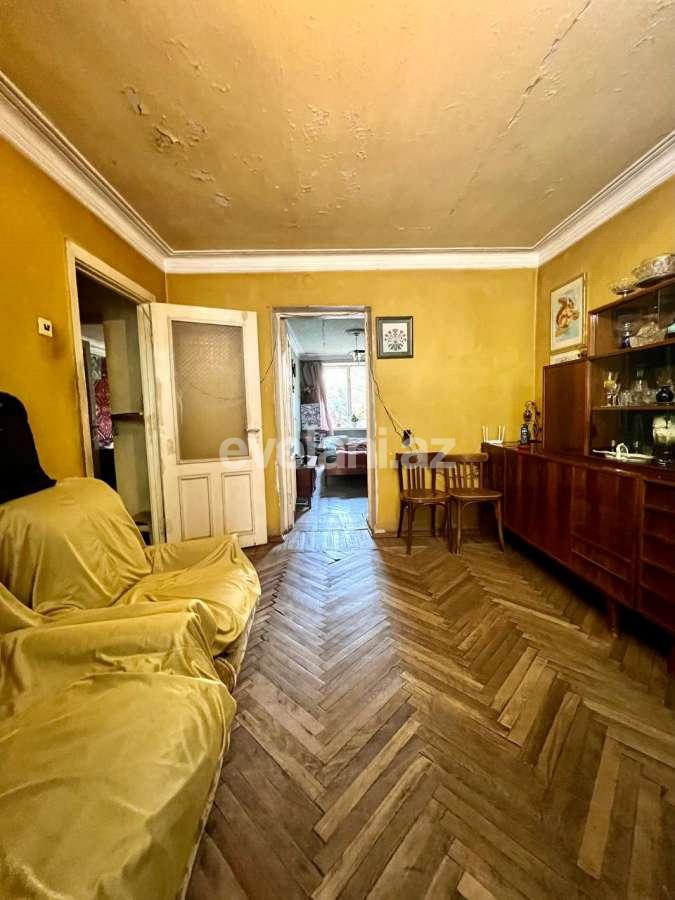 Satılır, köhnə tikili, 4 otaqlı, 89.99 m², Bakı, Yasamal r, Elmlər Akademiyası m.