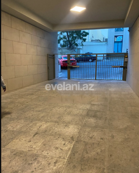 Satılır, yeni tikili, 4 otaqlı, 195 m², Bakı, Nəsimi r, 28 may m.