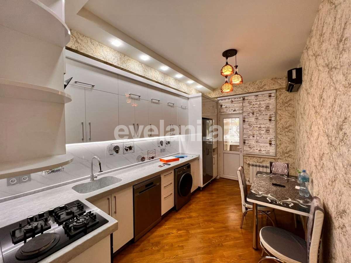 Satılır, yeni tikili, 3 otaqlı, 110 m², Bakı, Nizami r, Qara Qarayev m.
