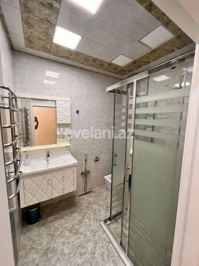 Satılır, yeni tikili, 3 otaqlı, 110 m², Bakı, Nizami r, Qara Qarayev m.