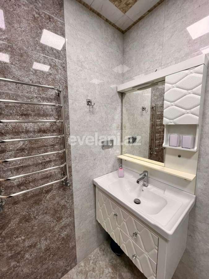 Satılır, yeni tikili, 3 otaqlı, 110 m², Bakı, Nizami r, Qara Qarayev m.