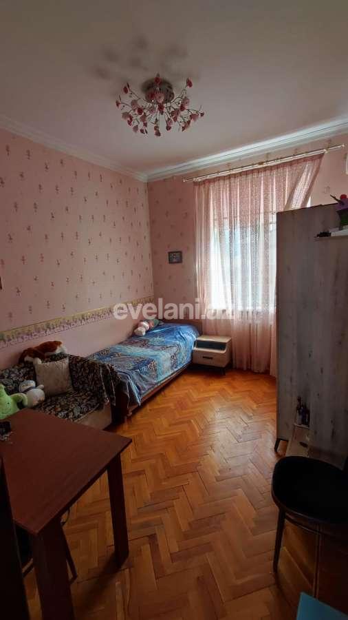 Sale, old building, 3 room, 70 m², Baku, Yasamal r, Elmlar Akademiyası m.