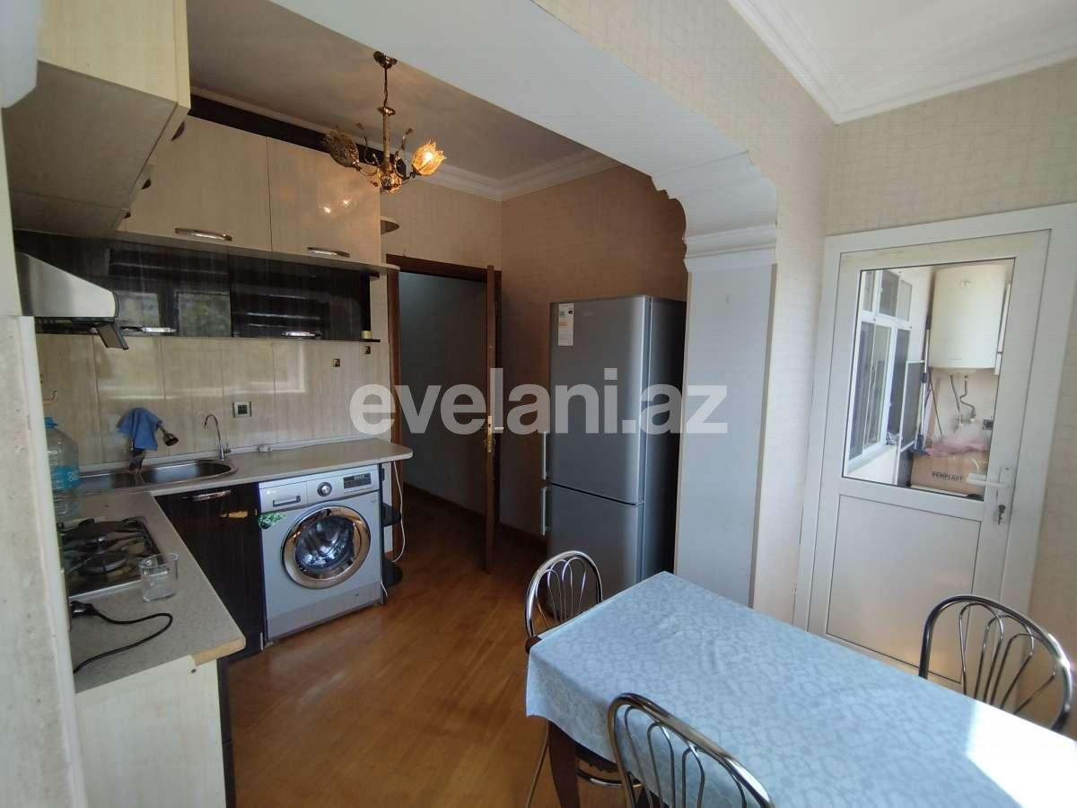 Satılır, köhnə tikili, 3 otaqlı, 80 m², Bakı, Nizami r, 8-ci kilometr q, Xalqlar Dostluğu m.