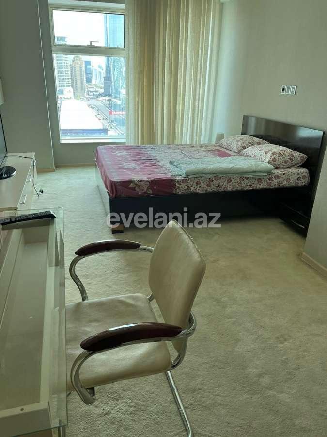 Kirayə verilir, yeni tikili, 4 otaqlı, 220 m², Bakı, Səbail r, Sahil m.