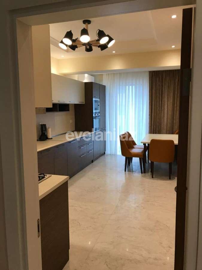 Satılır, yeni tikili, 4 otaqlı, 181 m², Bakı, Xətai r, Şah İsmayıl Xətai m.