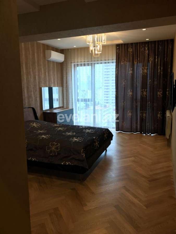 Satılır, yeni tikili, 4 otaqlı, 181 m², Bakı, Xətai r, Şah İsmayıl Xətai m.