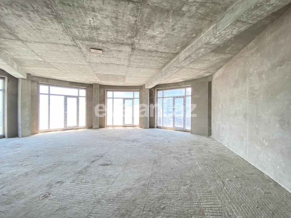 Satılır, yeni tikili, 4 otaqlı, 302 m², Bakı, Xətai r, Şah İsmayıl Xətai m.