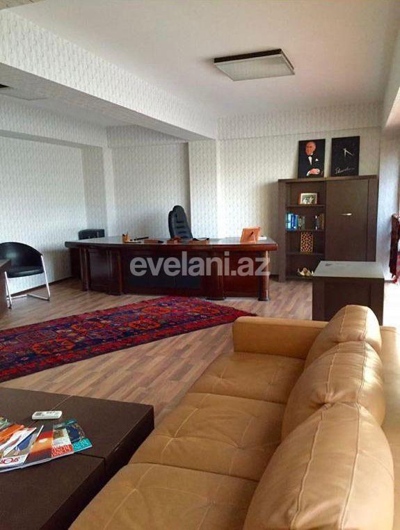 Сдаётся, офис, 3-комнаты, 170 m², Баку, Хатаинский r, Шах Исмаил Хатаи m.