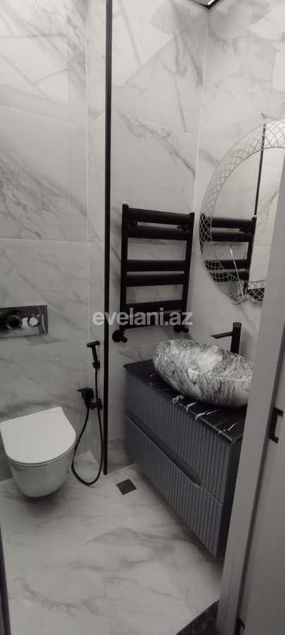 Satılır, yeni tikili, 2 otaqlı, 74 m², Bakı, Binəqədi r, 8-ci mikrorayon q, Azadlıq prospekti m.