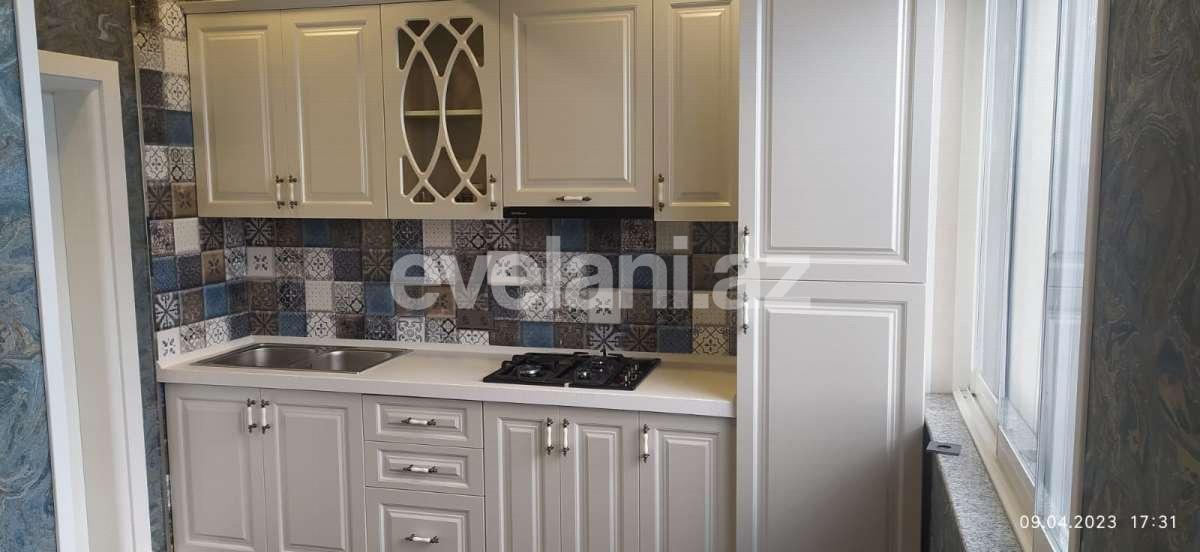 Satılır, yeni tikili, 2 otaqlı, 100 m², Bakı, Nizami r, Qara Qarayev m.