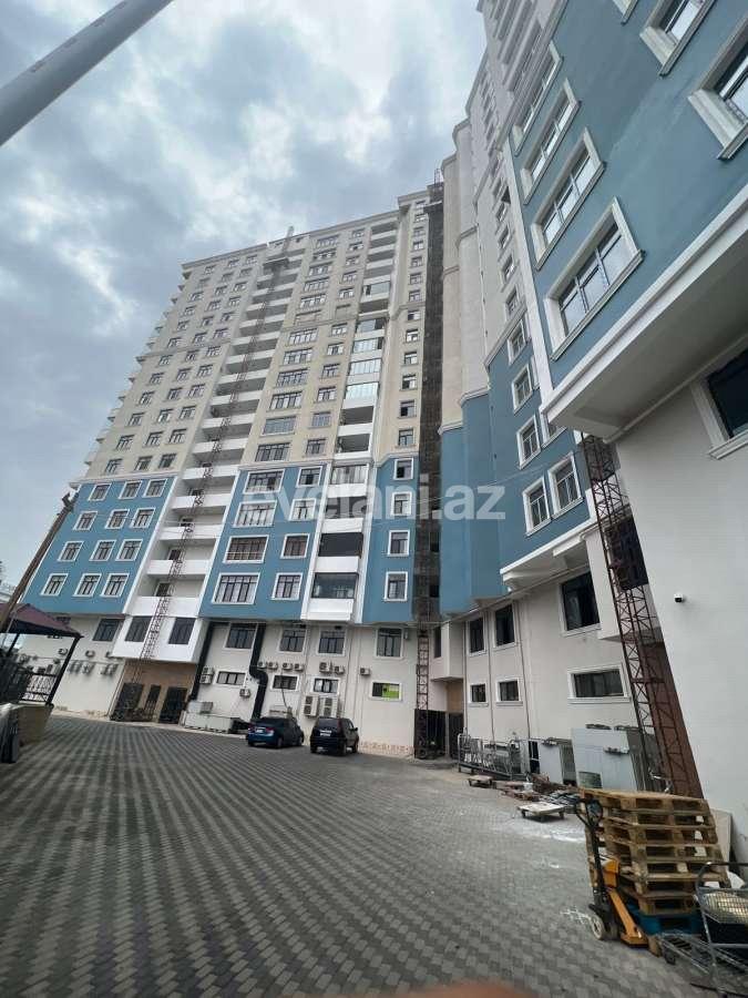 Satılır, yeni tikili, 2 otaqlı, 66 m², Bakı, Binəqədi r, 8-ci mikrorayon q.