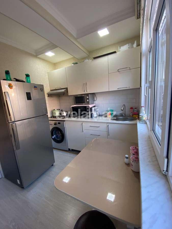 Продаётся, вторичка, 2-комнаты, 50 m², Баку, Хатаинский r, Ази Асланова p, Ази Асланов m.