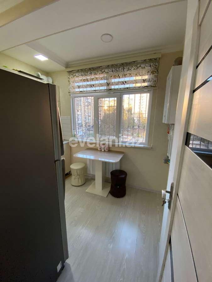 Продаётся, вторичка, 2-комнаты, 50 m², Баку, Хатаинский r, Ази Асланова p, Ази Асланов m.