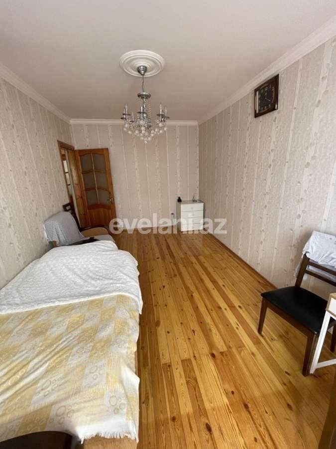 Satılır, köhnə tikili, 2 otaqlı, 60 m², Bakı, Xətai r, Həzi Aslanov q, Həzi Aslanov m.