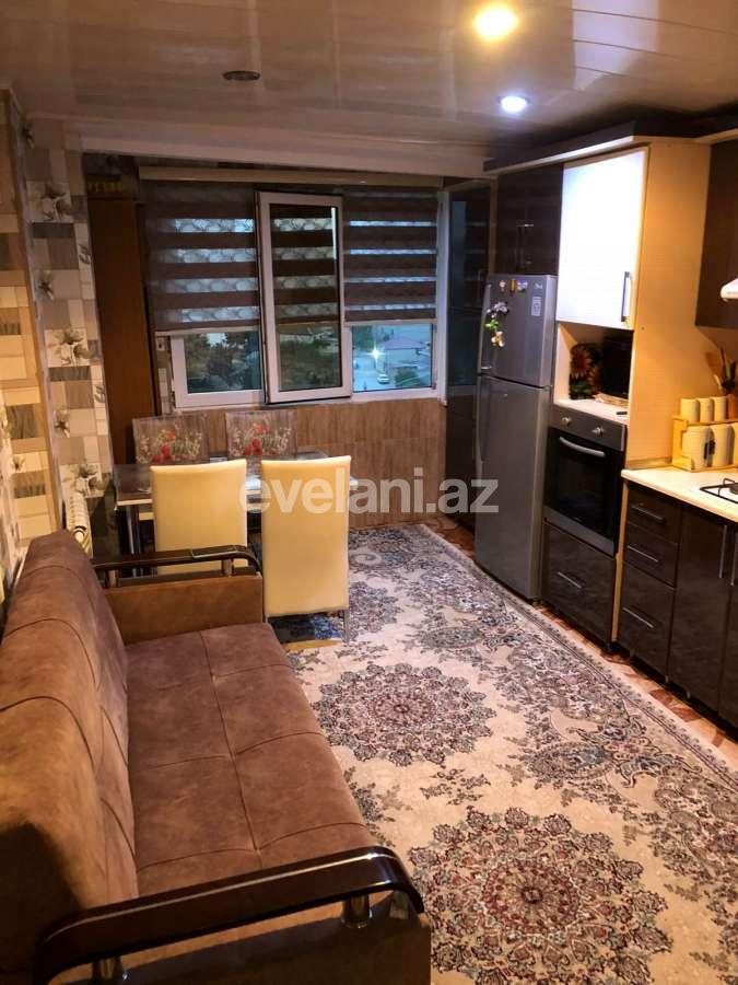 Satılır, köhnə tikili, 2 otaqlı, 60 m², Bakı, Xətai r, Həzi Aslanov q, Həzi Aslanov m.
