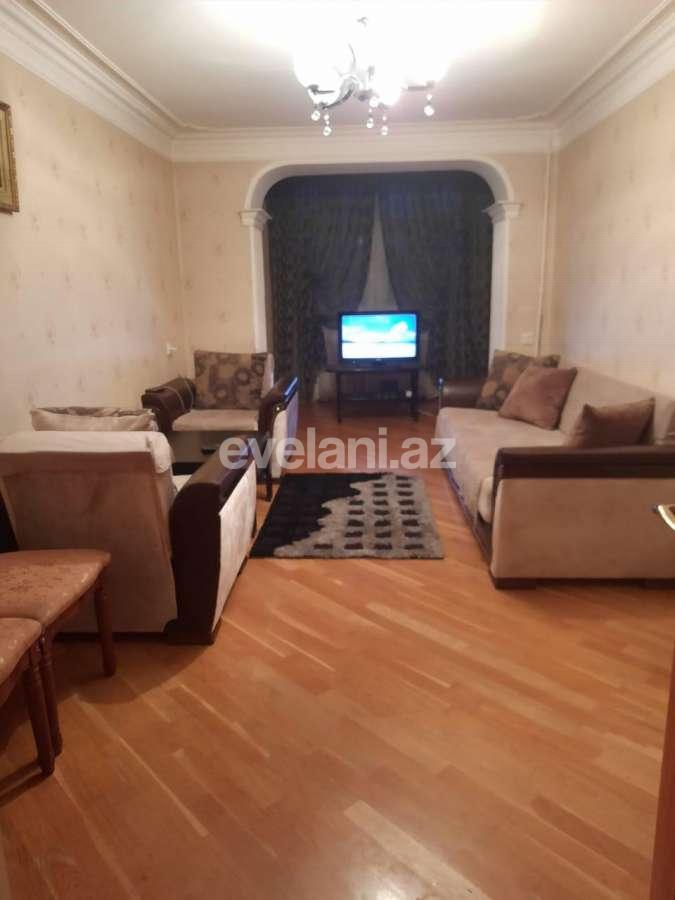Kirayə verilir, köhnə tikili, 3 otaqlı, 72 m², Bakı, Nizami r, Qara Qarayev m.