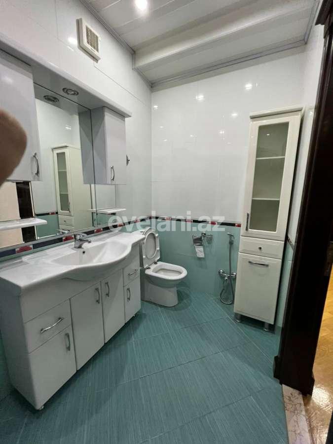 Satılır, yeni tikili, 3 otaqlı, 138 m², Bakı, Nəsimi r, 4-cü mikrorayon q, Memar Əcəmi m.