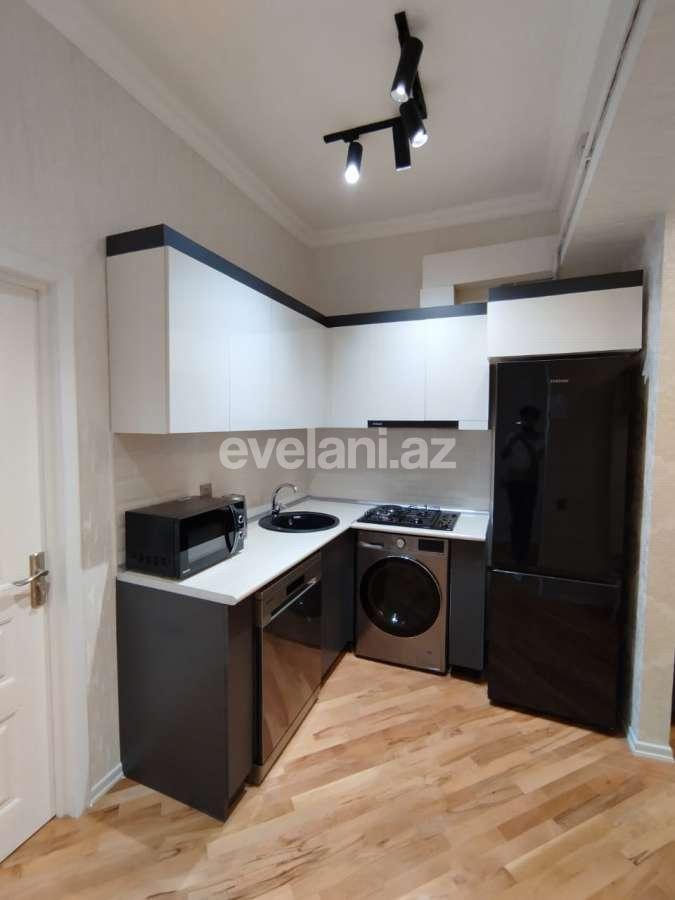 Kirayə verilir, yeni tikili, 2 otaqlı, 86 m², Bakı, Nəsimi r, 8 Noyabr m.