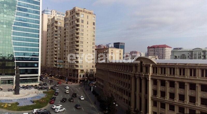 Kirayə verilir, yeni tikili, 3 otaqlı, 136 m², Bakı, Yasamal r, Nizami m.