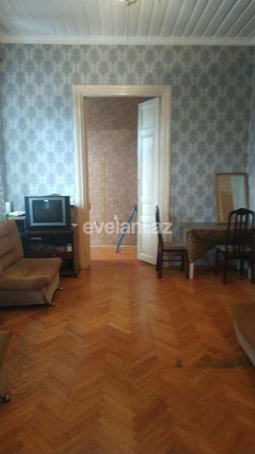 Satılır, köhnə tikili, 2 otaqlı, 49.97 m², Bakı, Yasamal r, Nizami m.