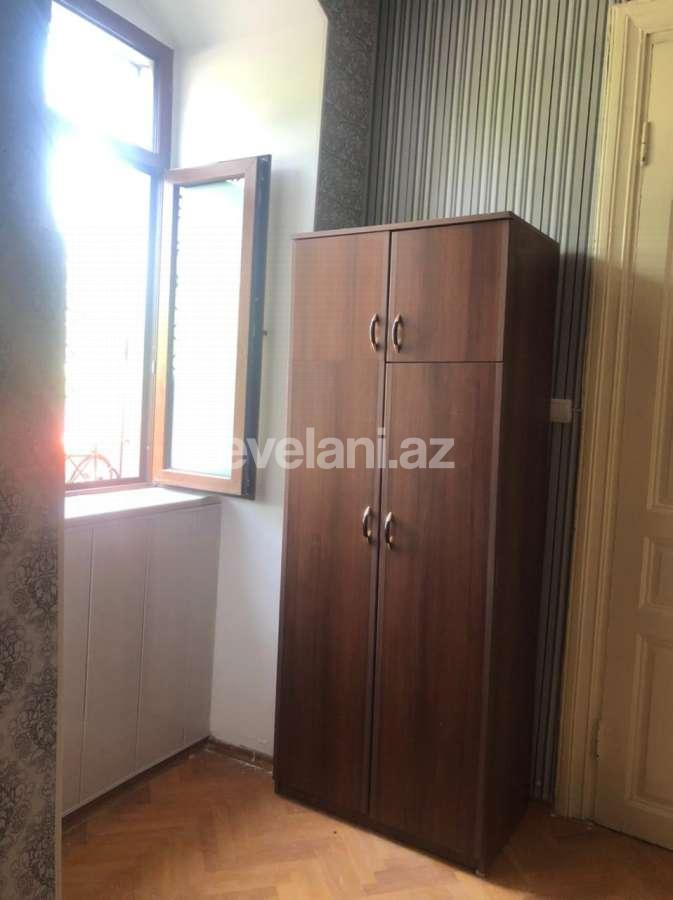 Satılır, köhnə tikili, 2 otaqlı, 49.97 m², Bakı, Yasamal r, Nizami m.