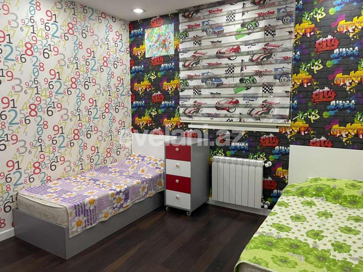 Rent, old building, 5 room, 150 m², Baku, Nasimi r.