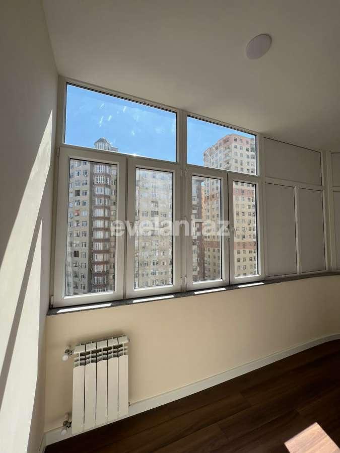 Satılır, yeni tikili, 4 otaqlı, 150 m², Bakı, Yasamal r, İnşaatçılar m.