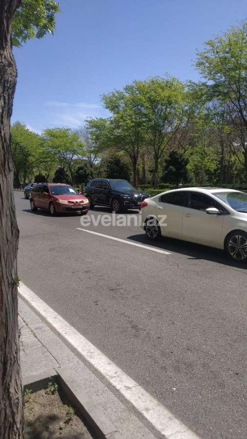 Satılır, köhnə tikili, 3 otaqlı, 85 m², Bakı, Nəsimi r, Gənclik m.