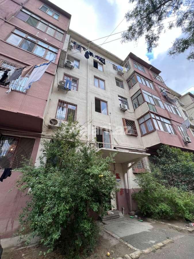 Kirayə verilir, köhnə tikili, 2 otaqlı, 55 m², Bakı, Nəsimi r, 2-ci mikrorayon q, Memar Əcəmi m.