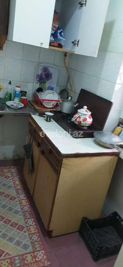 Satılır, köhnə tikili, 2 otaqlı, 42 m², Bakı, Nəsimi r, 28 may m.