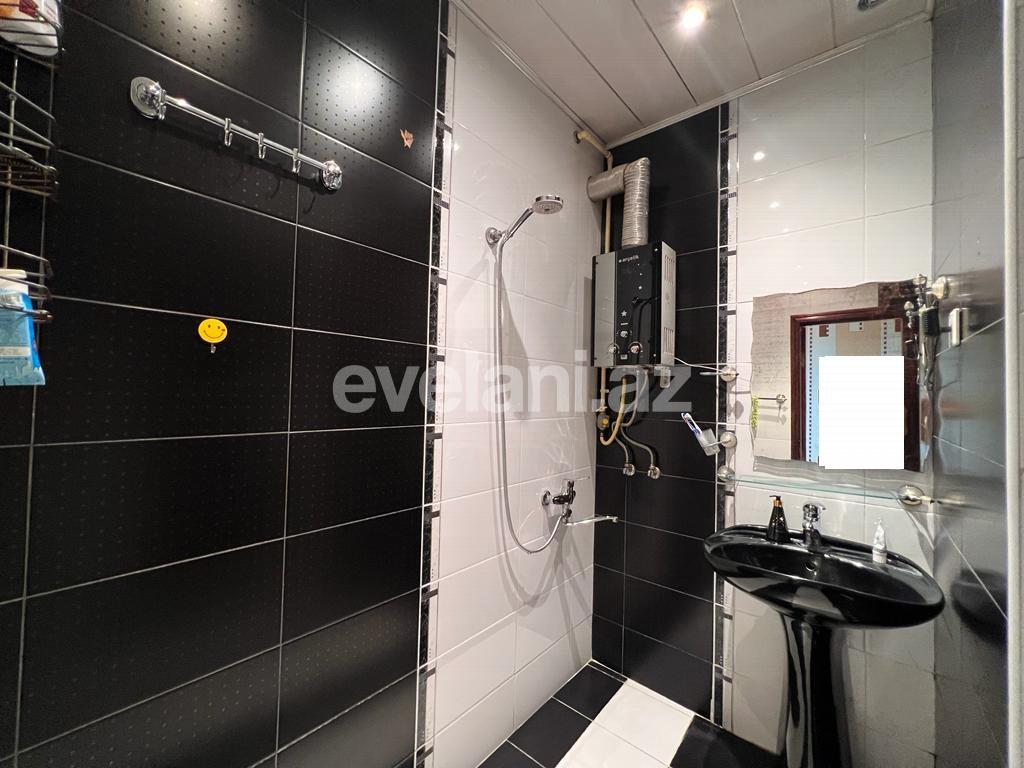 Продаётся, вторичка, 3-комнаты, 80 m², Баку, Сураханский r, Ени Гюнешли p, Халглар Достлугу m.