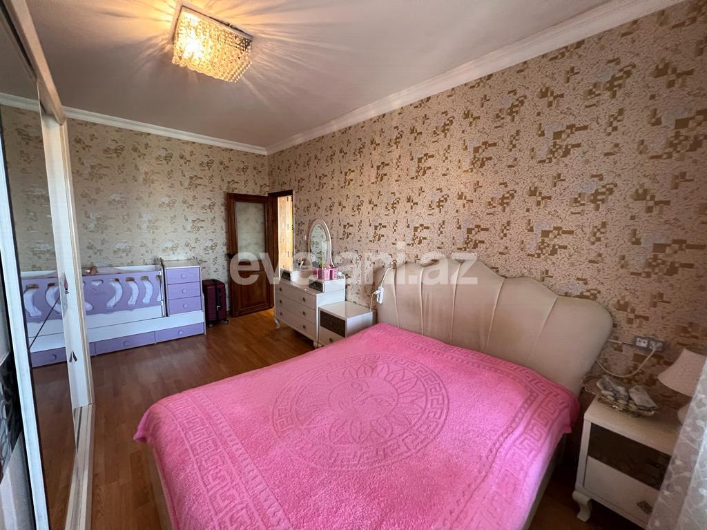 Продаётся, вторичка, 3-комнаты, 80 m², Баку, Сураханский r, Ени Гюнешли p, Халглар Достлугу m.