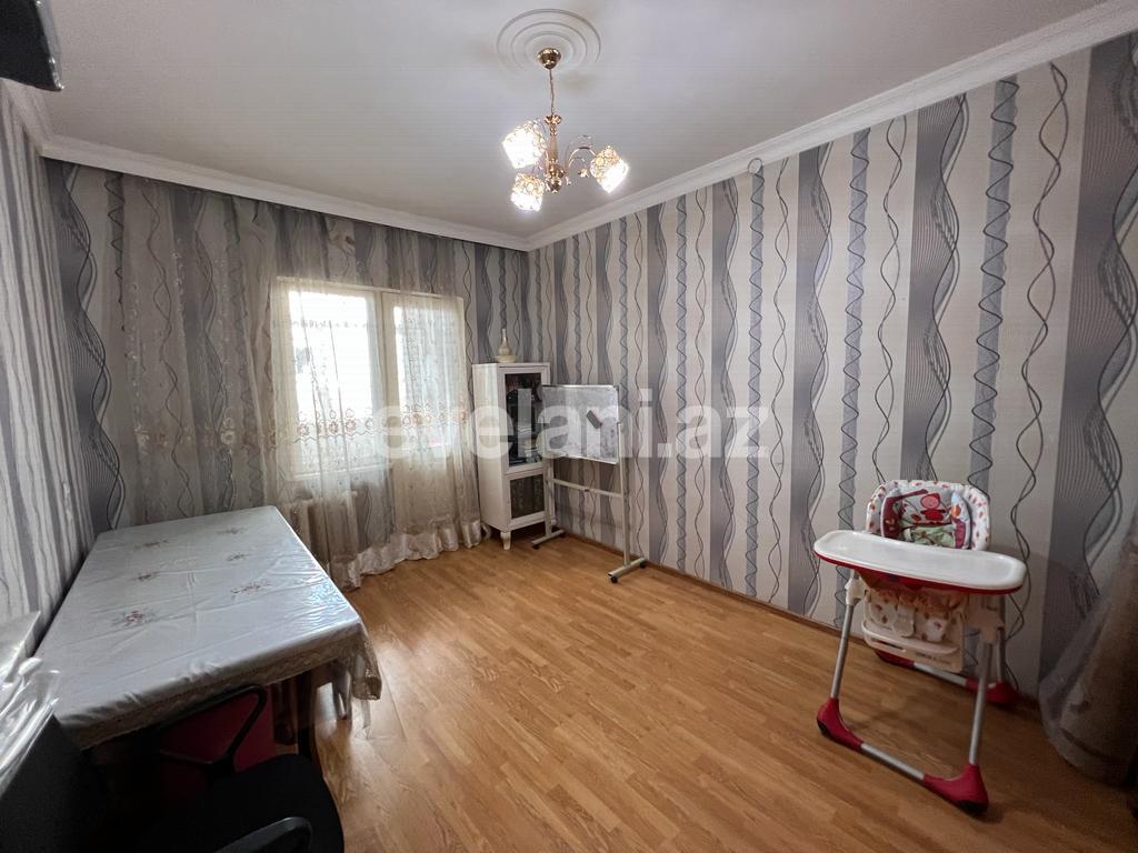 Продаётся, вторичка, 3-комнаты, 80 m², Баку, Сураханский r, Ени Гюнешли p, Халглар Достлугу m.