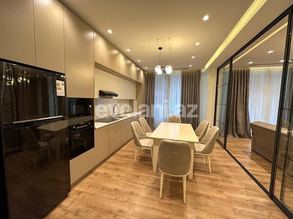 Kirayə verilir, yeni tikili, 3 otaqlı, 130 m², Bakı, Xətai r, Ağ şəhər q, Şah İsmayıl Xətai m.
