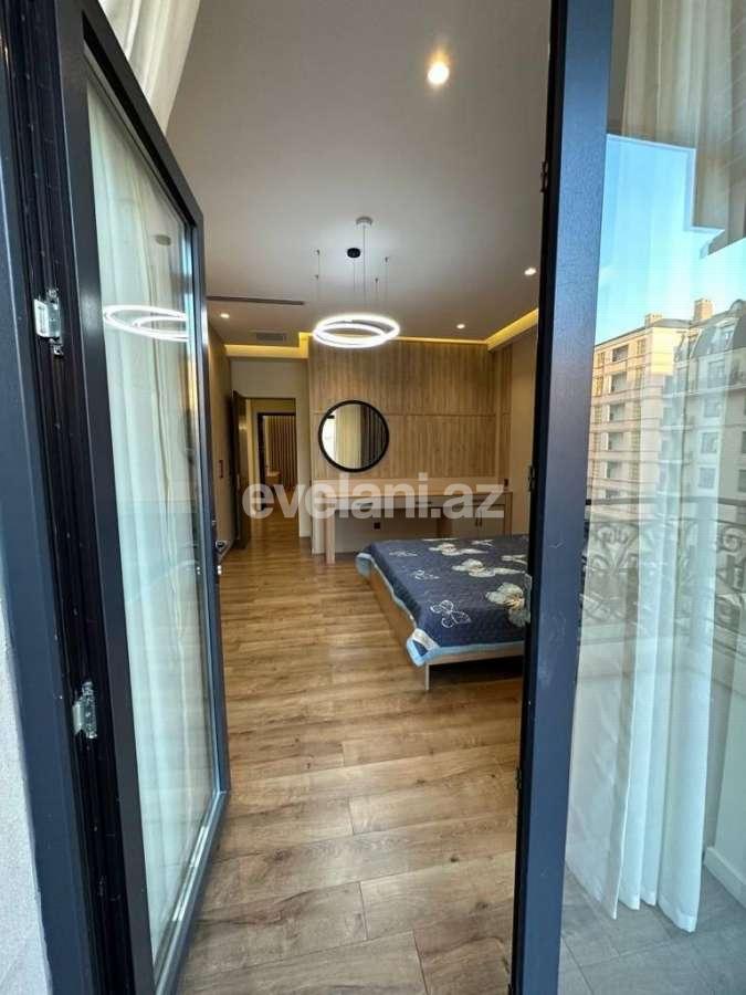 Kirayə verilir, yeni tikili, 3 otaqlı, 130 m², Bakı, Xətai r, Ağ şəhər q, Şah İsmayıl Xətai m.