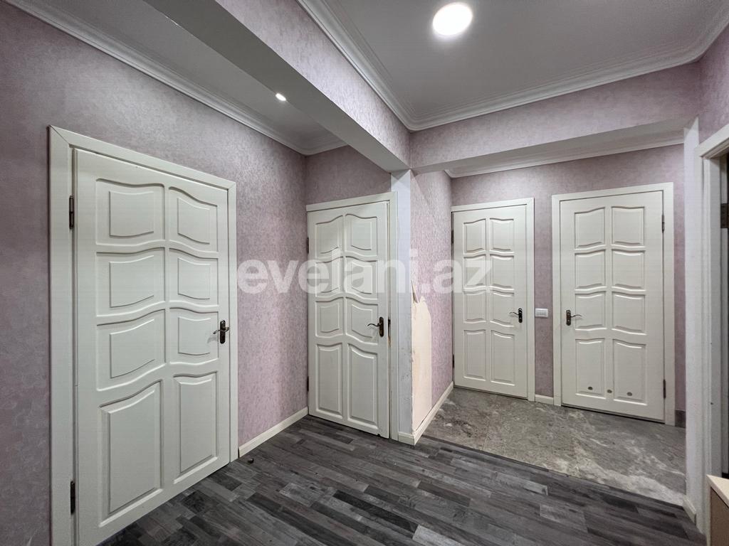 Satılır, köhnə tikili, 3 otaqlı, 80 m², Bakı, Suraxanı r, Yeni Günəşli q.