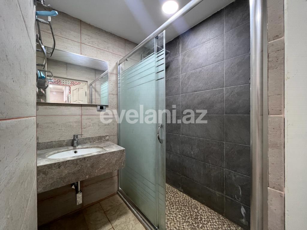 Satılır, köhnə tikili, 3 otaqlı, 80 m², Bakı, Suraxanı r, Yeni Günəşli q.