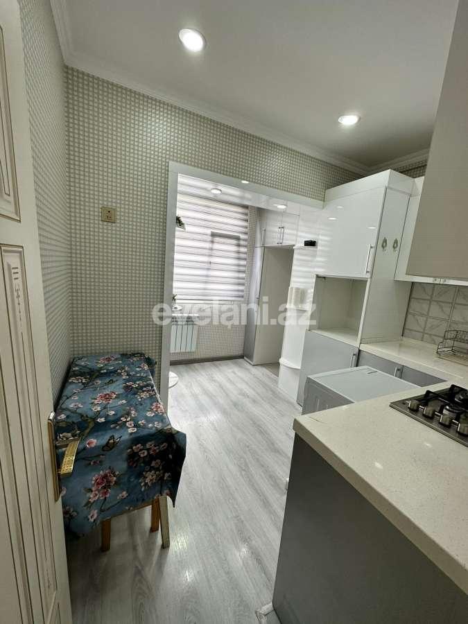 Kirayə verilir, köhnə tikili, 3 otaqlı, 80 m², Bakı, Yasamal r, Yeni Yasamal q, İnşaatçılar m.