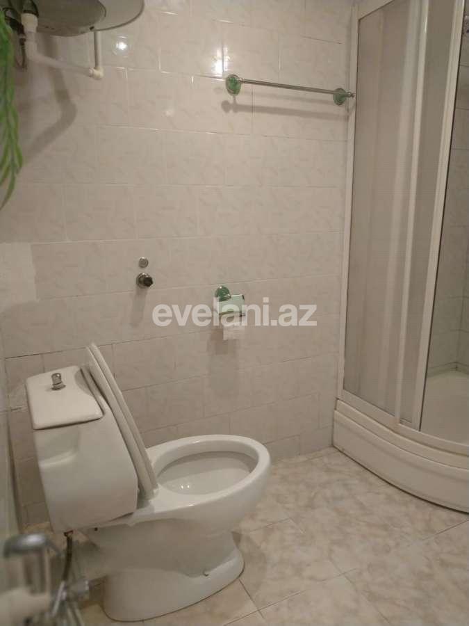 Сдаётся, вторичка, 2-комнаты, 65 m², Баку, Бинагадинский r, Азадлыг проспекти m.